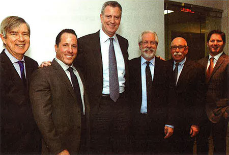 Plumbing Foundation members meet Mayor deBlasio